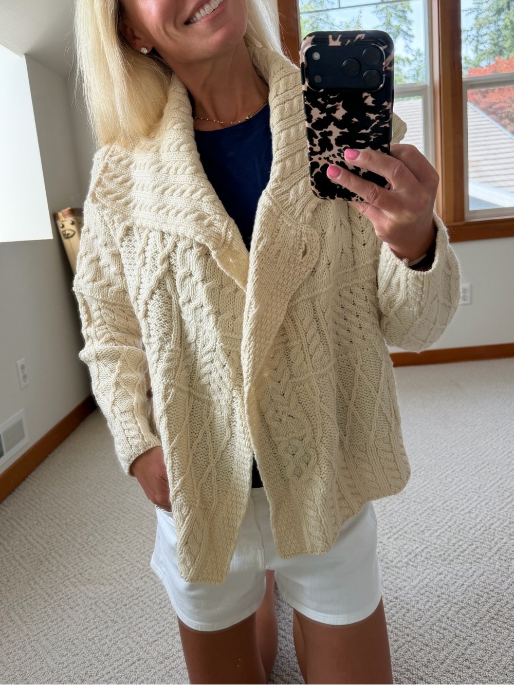 Carraigdonn Cream Cable Knit Button-Front Women’s Sweater from Ireland - Picture 2 of 7
